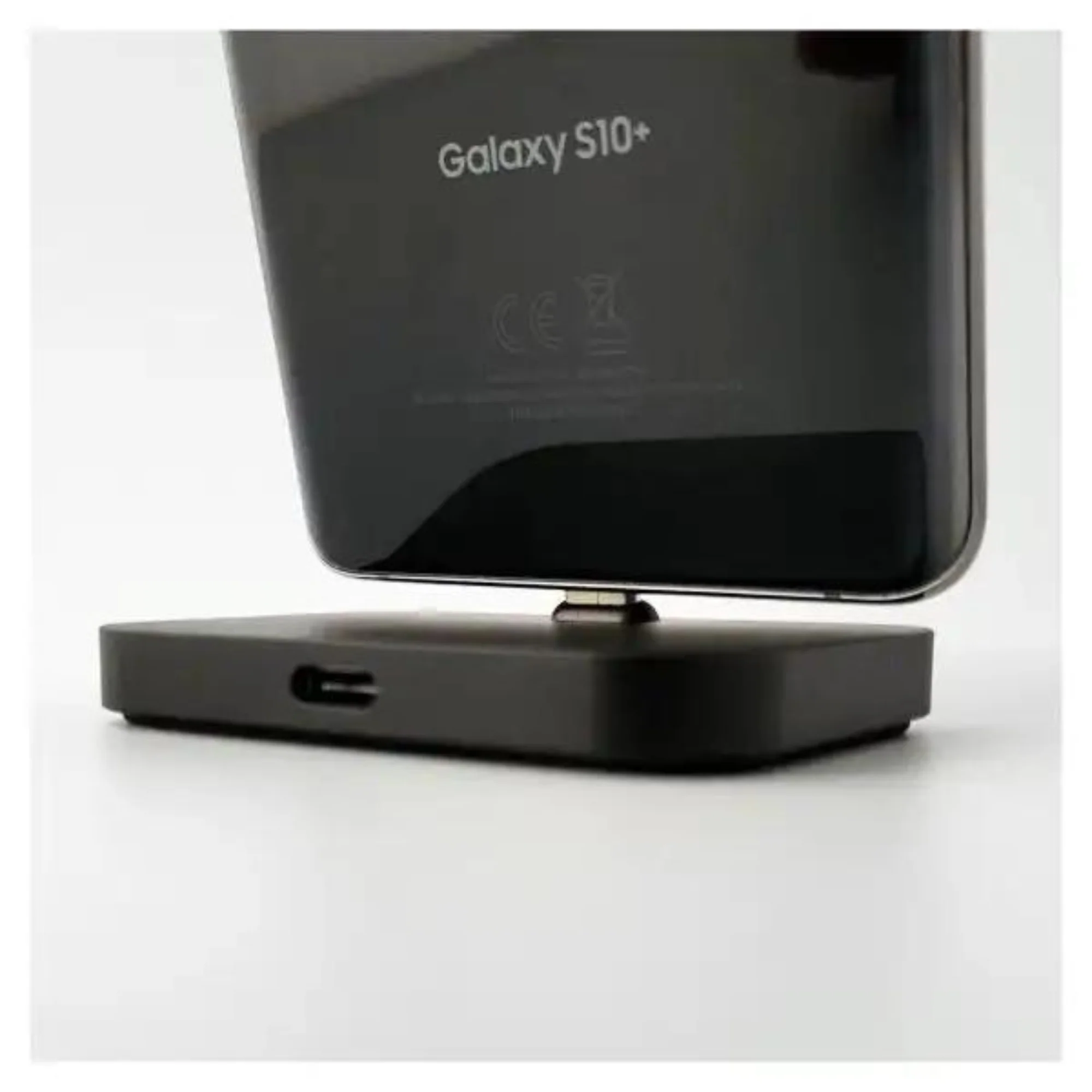 StyleCraft USB-C Charging Stand - Image 4